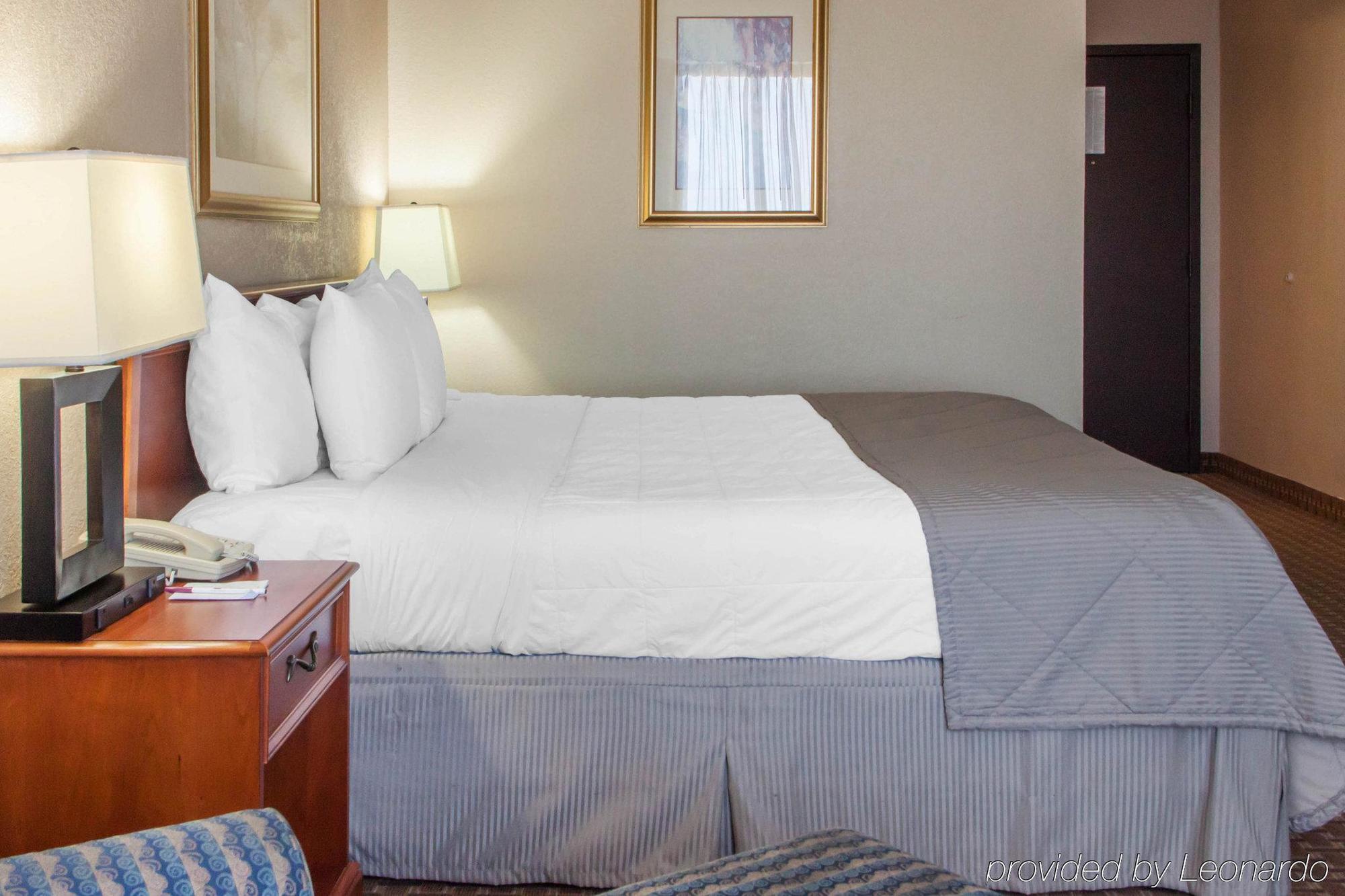 The Clarion Inn אלק סיטי מראה חיצוני תמונה