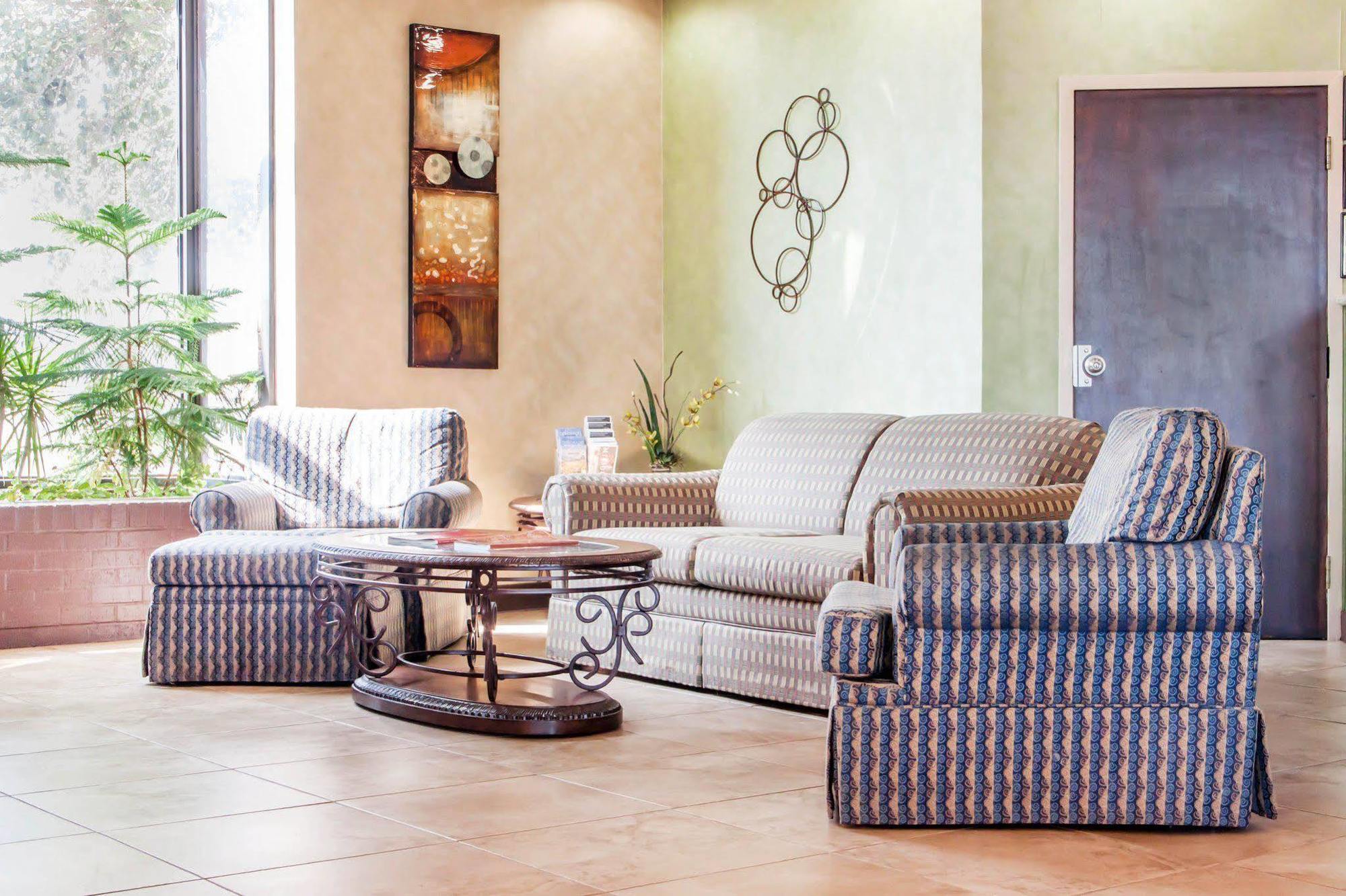 The Clarion Inn אלק סיטי מראה חיצוני תמונה