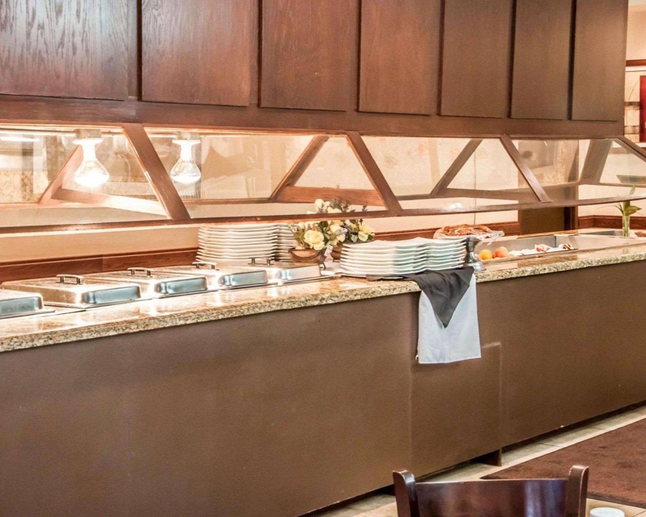 The Clarion Inn אלק סיטי מראה חיצוני תמונה