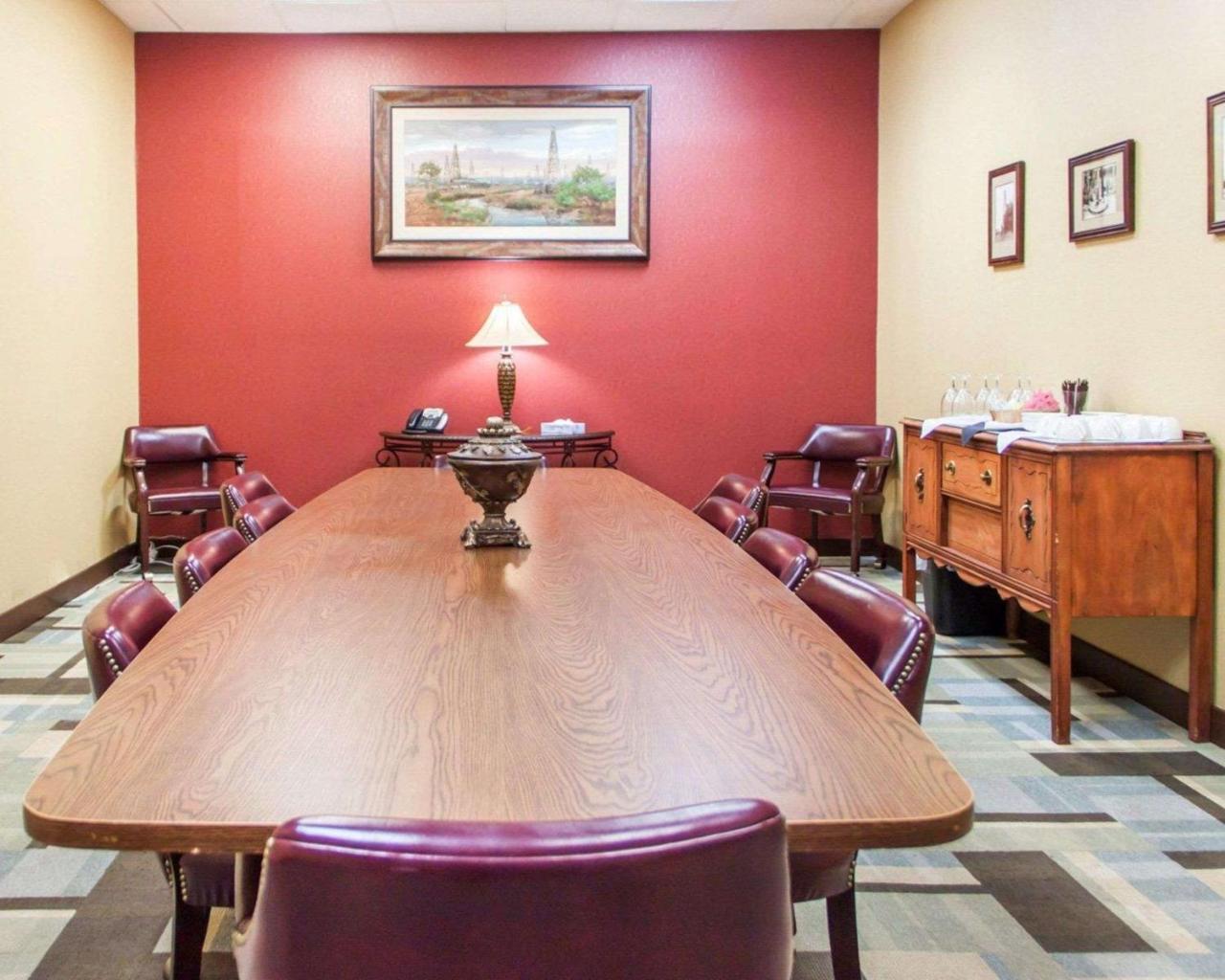 The Clarion Inn אלק סיטי מראה חיצוני תמונה